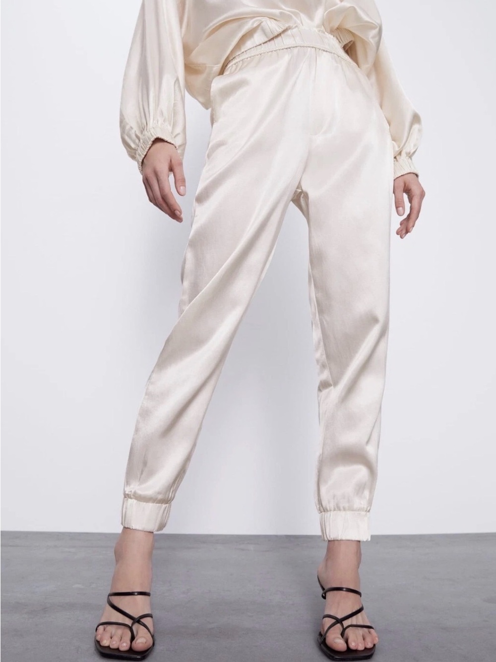 Zara Satin Elastic-Waist Joggers gold Cream